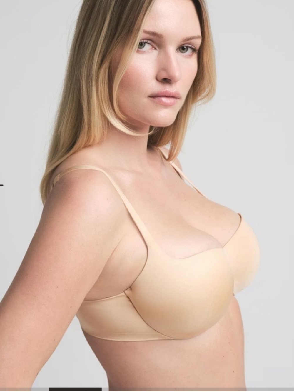 SKIMS Nude Smooth Underwire Bra